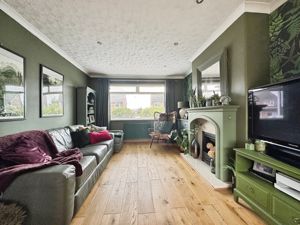 Lounge- click for photo gallery